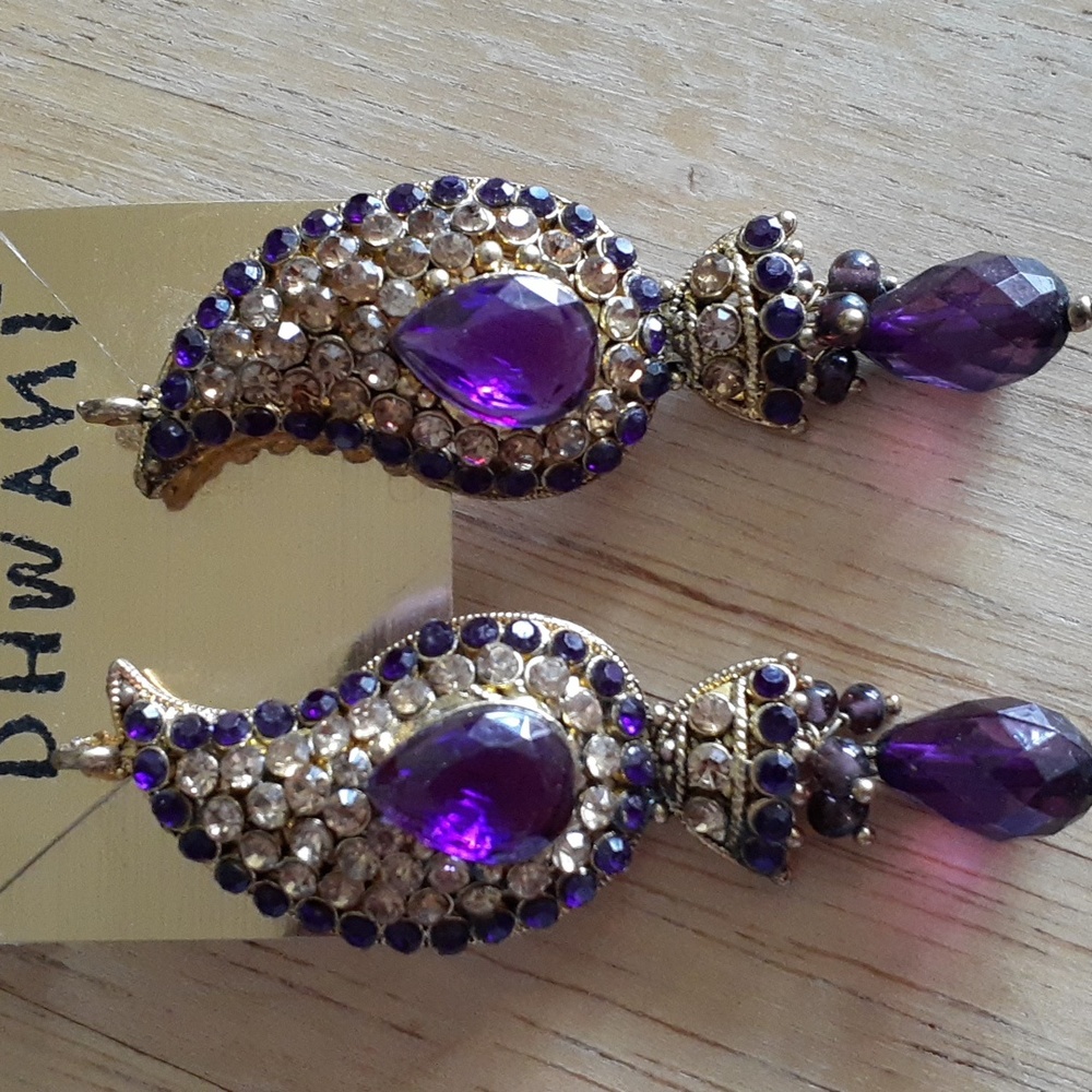 Dhwani Purple & Gold Pierced Earrings H113